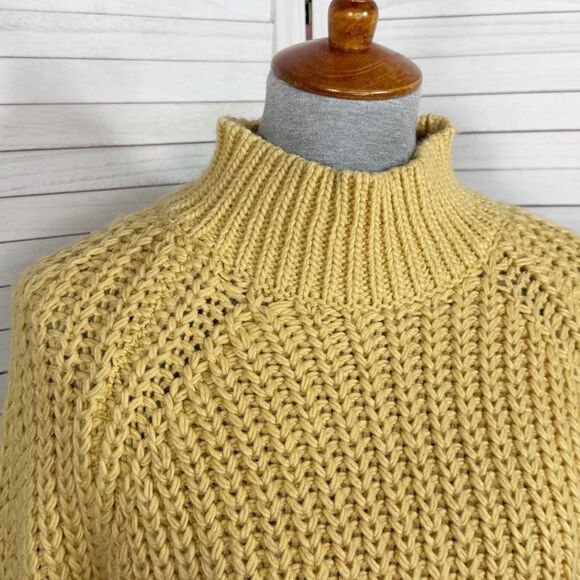 H&M Chunky Knit Funnel Neck Barrel Sleeve Crop Sweater Yellow Medium - Picture 5 of 12
